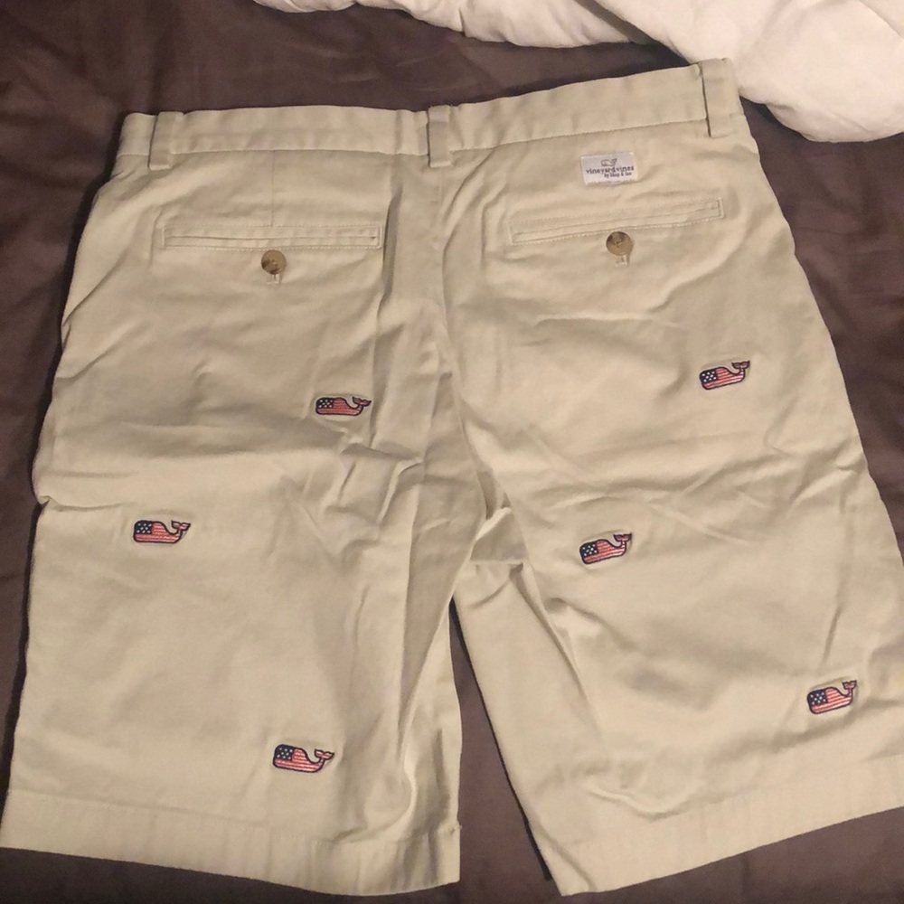 Vineyard Vines American Flag Breaker Shorts - Picture 2 of 5